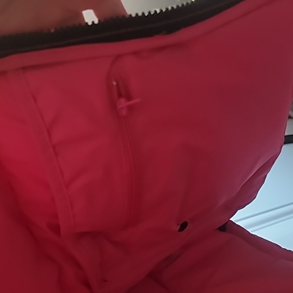 Calvin Klein Vibrant Pink Puffer Jacket - Picture 11 of 14